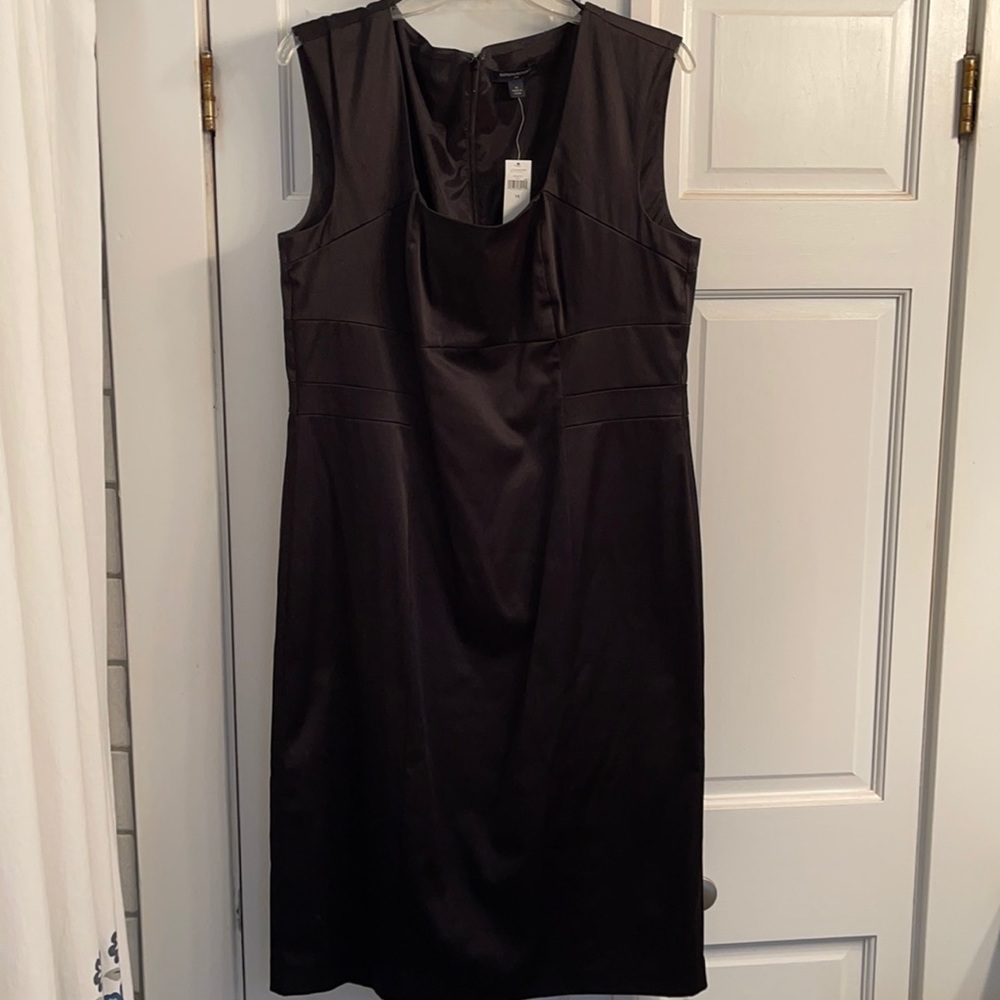 BR black dress